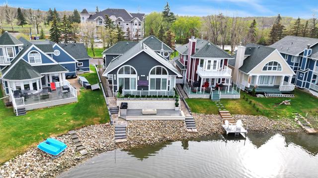120 Marina Bay Court, House detached with 6 bedrooms, 6 bathrooms and 5 parking in Sylvan Lake AB | Image 3