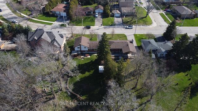 45 First St, House detached with 3 bedrooms, 2 bathrooms and 4 parking in Hamilton ON | Image 35