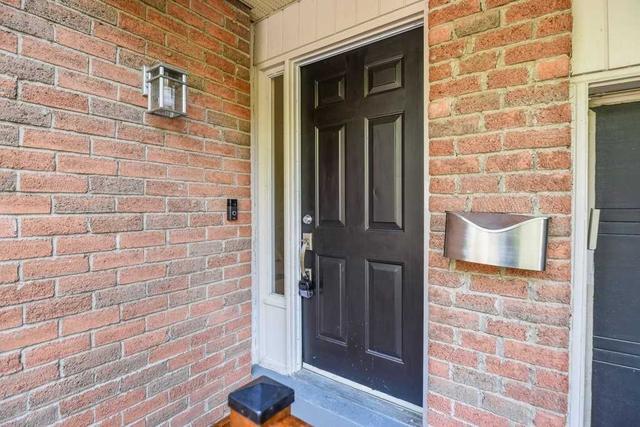 3324 Victoria St, House detached with 3 bedrooms, 4 bathrooms and 3 parking in Oakville ON | Image 12