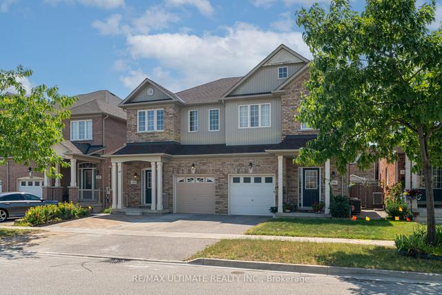 194 Roy Rainey Ave, House semidetached with 3 bedrooms, 3 bathrooms and 3 parking in Markham ON | Image 1