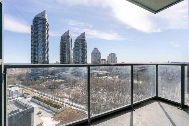 1002 - 36 Park Lawn Rd, Condo with 1 bedrooms, 1 bathrooms and 1 parking in Toronto ON | Image 10