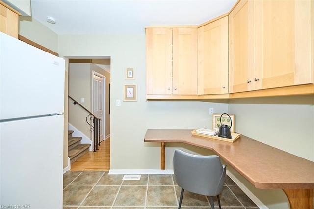 1366 Haist St, House detached with 3 bedrooms, 1 bathrooms and 6 parking in Pelham ON | Image 3