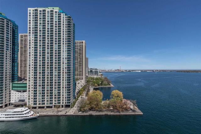 ph 1210 - 211 Queens Quay W, Condo with 4 bedrooms, 4 bathrooms and 3 parking in Toronto ON | Image 38