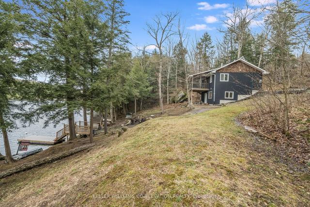 250 Simmons Lake Rd, House detached with 2 bedrooms, 1 bathrooms and 10 parking in Magnetawan ON | Image 17