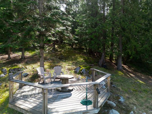 11110 Highway 3a, House detached with 3 bedrooms, 2 bathrooms and null parking in Central Kootenay A BC | Image 38