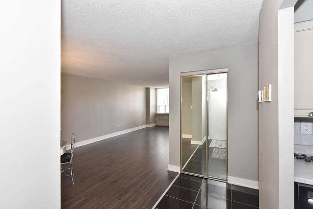 316 - 390 Dixon Rd, Condo with 2 bedrooms, 1 bathrooms and 1 parking in Toronto ON | Image 29