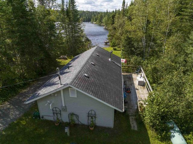 267 Surprise Lake Rd E, House detached with 2 bedrooms, 1 bathrooms and null parking in Thunder Bay, Unorganized ON | Card Image