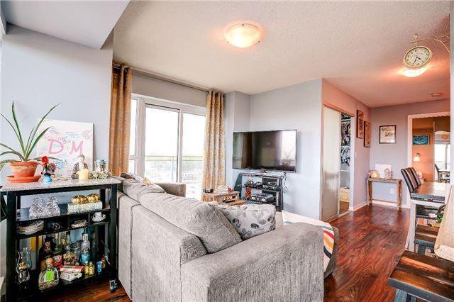1004 - 215 Queen St E, Condo with 1 bedrooms, 1 bathrooms and 1 parking in Brampton ON | Image 12