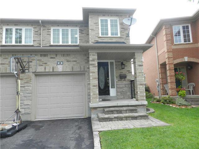 21 Whiteface Cres, House semidetached with 3 bedrooms, 3 bathrooms and 1 parking in Brampton ON | Image 1