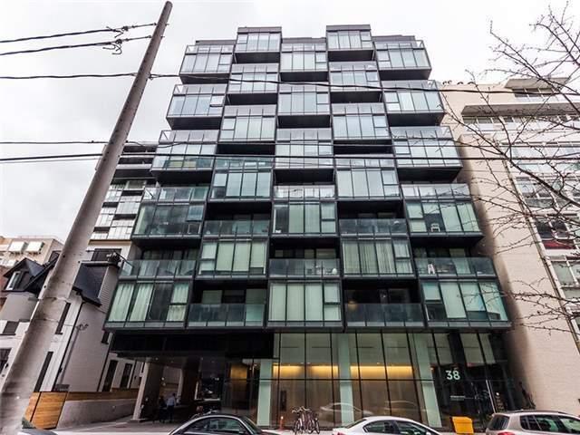 906 - 38 Stewart St, Condo with 1 bedrooms, 1 bathrooms and null parking in Toronto ON | Image 2