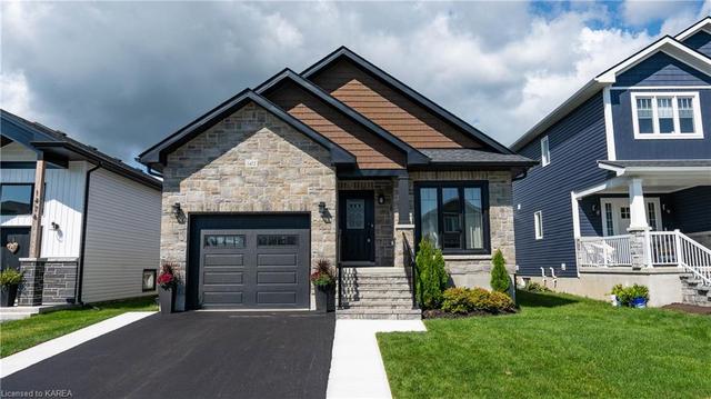 1472 Berkshire Drive, House detached with 3 bedrooms, 2 bathrooms and 3 parking in Kingston ON | Image 1