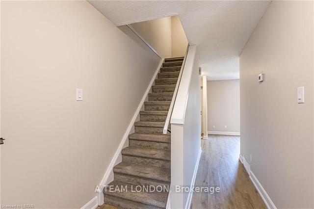 75 - 35 Waterman Ave, Townhouse with 3 bedrooms, 2 bathrooms and 2 parking in London ON | Image 11