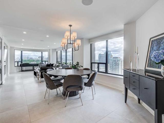 1601 - 175 Cumberland St, Condo with 1 bedrooms, 2 bathrooms and 1 parking in Toronto ON | Image 20
