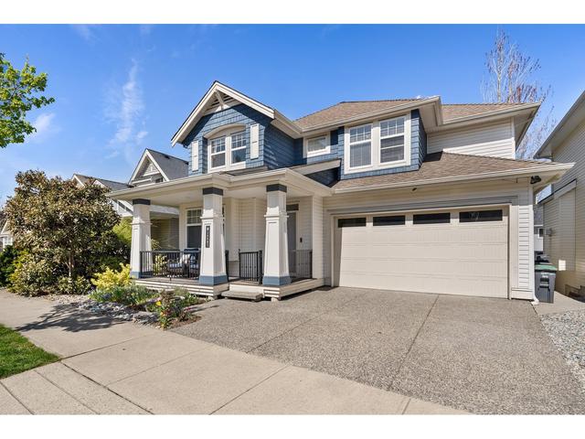 14567 60a Avenue, House detached with 6 bedrooms, 4 bathrooms and 4 parking in Surrey BC | Image 1