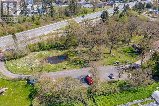1899 John Rd, House detached with 2 bedrooms, 2 bathrooms and 6 parking in North Saanich BC | Image 9