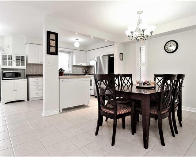 42 Dunnett Dr, House detached with 3 bedrooms, 4 bathrooms and 2 parking in Barrie ON | Image 7