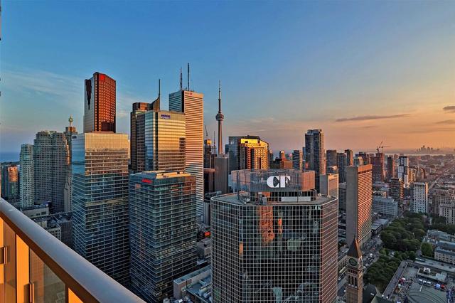 5011 - 197 Yonge St St, Condo with 1 bedrooms, 1 bathrooms and 0 parking in Toronto ON | Image 21