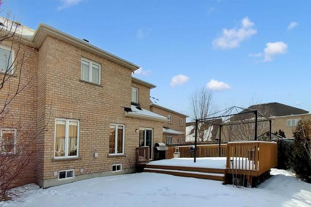 391 Spruce Grove Cres, House detached with 4 bedrooms, 4 bathrooms and 6 parking in Newmarket ON | Image 29