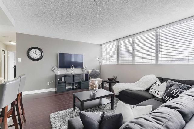 1507 - 3700 Kaneff Cres, Condo with 2 bedrooms, 2 bathrooms and 1 parking in Mississauga ON | Image 7