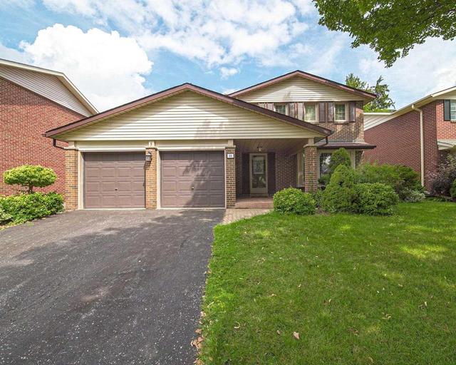60 Kimberdale Cres, House detached with 4 bedrooms, 3 bathrooms and 2 parking in Toronto ON | Image 1