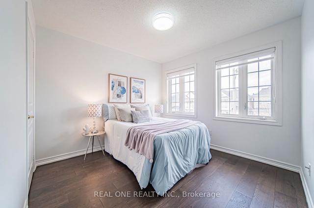 23 Rizal Ave, House attached with 3 bedrooms, 3 bathrooms and 3 parking in Markham ON | Image 17