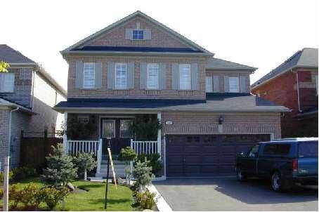 7407 Glamorgan Way, House detached with 4 bedrooms, 3 bathrooms and 4 parking in Mississauga ON | Image 1