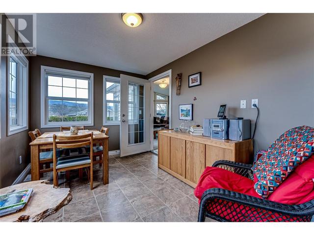137 - 8000 Highland Road, Home with 1 bedrooms, 1 bathrooms and null parking in North Okanagan B BC | Image 5