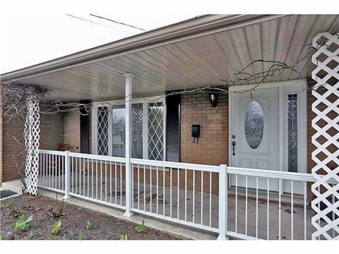 839 Upper Ottawa St, House detached with 3 bedrooms, 2 bathrooms and 4 parking in Hamilton ON | Image 2