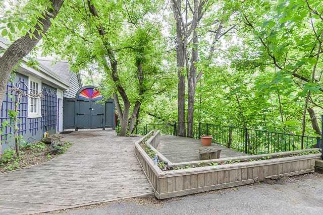 47 Aspenwood Dr, House detached with 5 bedrooms, 4 bathrooms and 10 parking in Toronto ON | Image 13