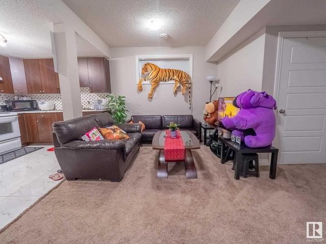 17228 71 St Nw, House detached with 5 bedrooms, 3 bathrooms and 2 parking in Edmonton AB | Image 28