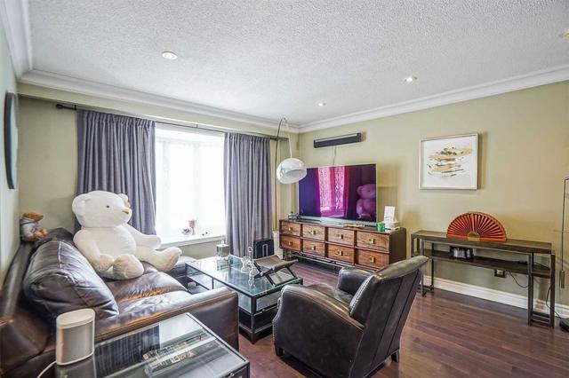 80 Briarwood Rd, House detached with 4 bedrooms, 4 bathrooms and 4 parking in Markham ON | Image 3