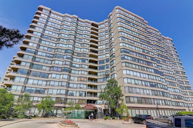 808 - 7440 Bathurst St, Condo with 2 bedrooms, 2 bathrooms and 1 parking in Vaughan ON | Card Image