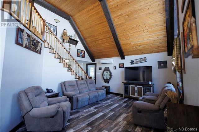 227 Riceville Road, House detached with 2 bedrooms, 2 bathrooms and null parking in Haut Madawaska NB | Image 20