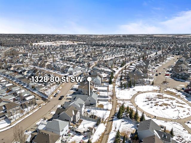 1328 80 St Sw Sw, House detached with 6 bedrooms, 2 bathrooms and 5 parking in Edmonton AB | Image 4