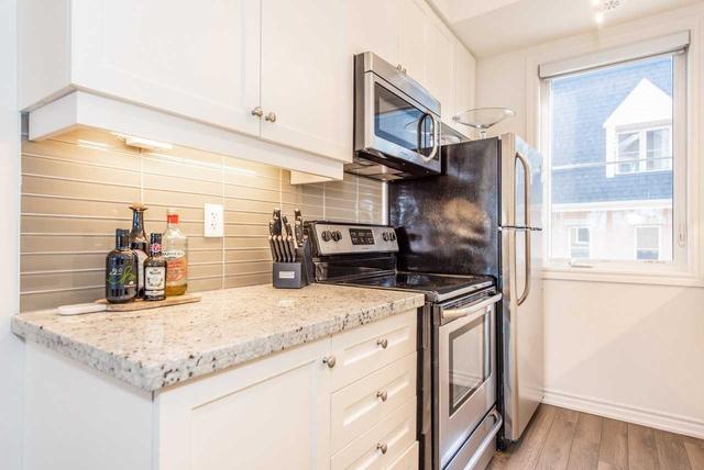 223 - 380 Hopewell Ave, Townhouse with 2 bedrooms, 2 bathrooms and 1 parking in Toronto ON | Image 38