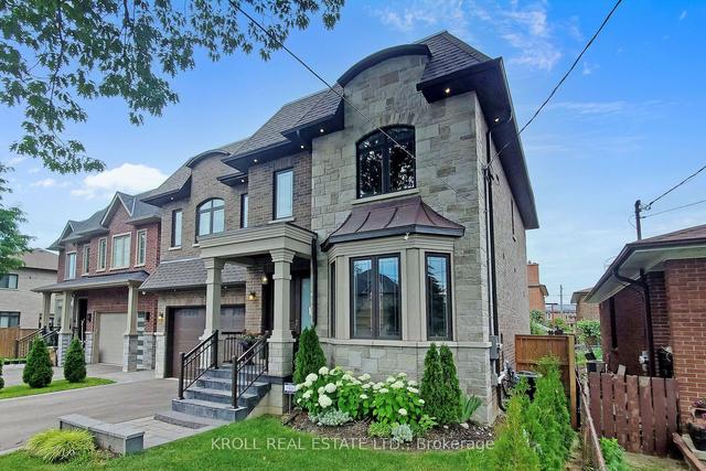 25 Muir Ave, House detached with 4 bedrooms, 5 bathrooms and 6 parking in Toronto ON | Image 12