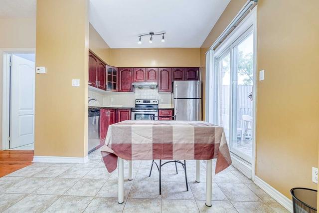 76e Leitchcroft Cres, House attached with 3 bedrooms, 4 bathrooms and 2 parking in Markham ON | Image 22