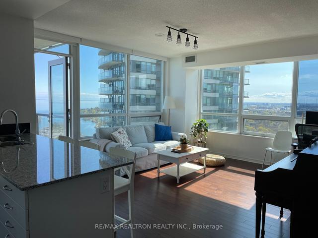 2402 - 2230 Lake Shore Blvd W, Condo with 2 bedrooms, 1 bathrooms and 1 parking in Toronto ON | Image 31