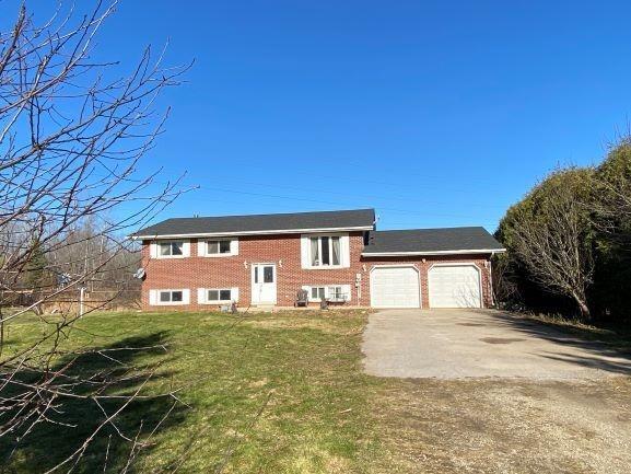 6670 County 21 Rd, House detached with 3 bedrooms, 2 bathrooms and 10 parking in Essa ON | Image 12
