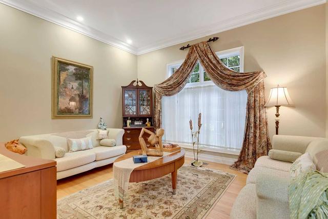 27 Curran Crt, House detached with 3 bedrooms, 4 bathrooms and 14 parking in King ON | Image 36