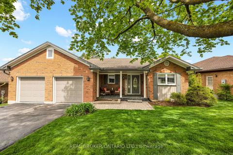 318 Roxton Dr, Waterloo, ON, N2T1R6 | Card Image