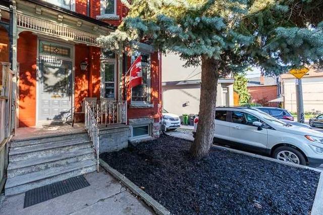 287 Lisgar St, House semidetached with 5 bedrooms, 4 bathrooms and 3 parking in Toronto ON | Image 25