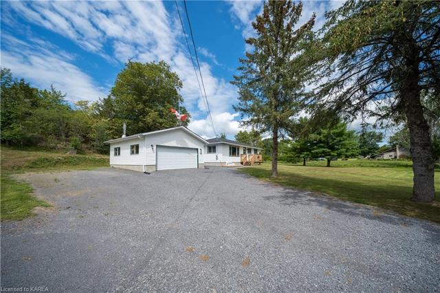 1313 Centreville Road, House detached with 3 bedrooms, 2 bathrooms and 8 parking in Stone Mills ON | Image 40