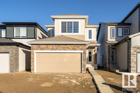 675 Kinglet Bv Nw, House detached with 3 bedrooms, 2 bathrooms and 4 parking in Edmonton AB | Card Image