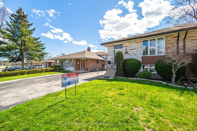 2553 Padstow Cres, House semidetached with 2 bedrooms, 2 bathrooms and 4 parking in Mississauga ON | Image 26