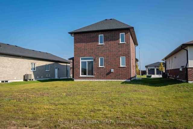 396 Mary Rose Ave, House detached with 4 bedrooms, 3 bathrooms and 4 parking in Saugeen Shores ON | Image 39