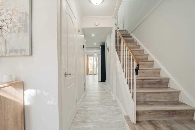 93 - 121 University Ave E, Townhouse with 5 bedrooms, 4 bathrooms and 1 parking in Waterloo ON | Image 7