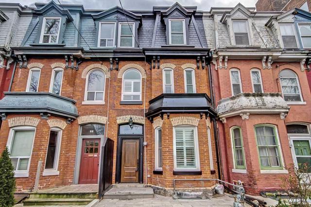 79 Sullivan St, House attached with 4 bedrooms, 5 bathrooms and 2 parking in Toronto ON | Image 1