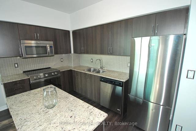 1201 - 80 Esther Lorrie Dr, Condo with 1 bedrooms, 1 bathrooms and 1 parking in Toronto ON | Image 5