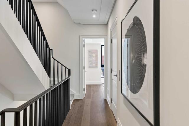 359 Avenue Rd, Townhouse with 4 bedrooms, 5 bathrooms and 2 parking in Toronto ON | Image 14